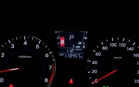 Hyundai Solaris II рестайлинг, 2011 год, 882 000 рублей, 11 фотография