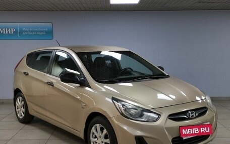 Hyundai Solaris II рестайлинг, 2011 год, 882 000 рублей, 3 фотография