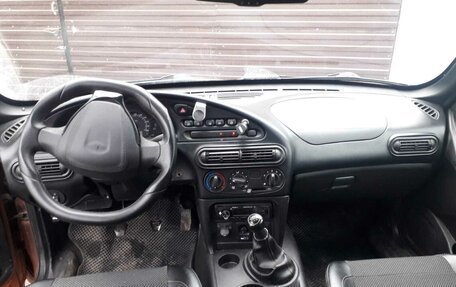 Chevrolet Niva I рестайлинг, 2017 год, 602 000 рублей, 6 фотография