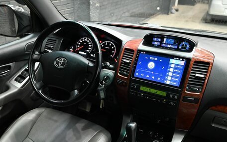 Toyota Land Cruiser Prado 120 рестайлинг, 2007 год, 2 450 000 рублей, 11 фотография