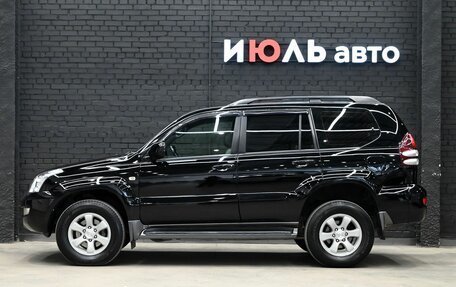 Toyota Land Cruiser Prado 120 рестайлинг, 2007 год, 2 450 000 рублей, 7 фотография