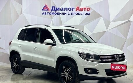Volkswagen Tiguan I, 2016 год, 1 920 000 рублей, 3 фотография