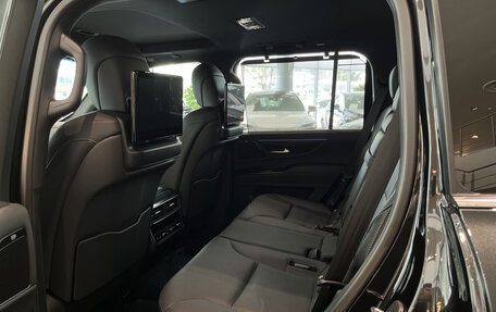 Lexus LX, 2024 год, 15 490 000 рублей, 12 фотография