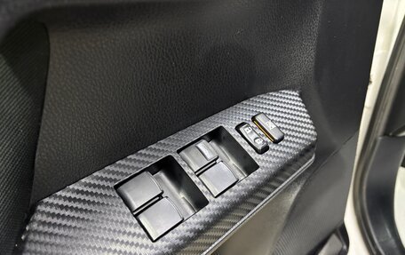Toyota RAV4, 2015 год, 1 669 000 рублей, 8 фотография
