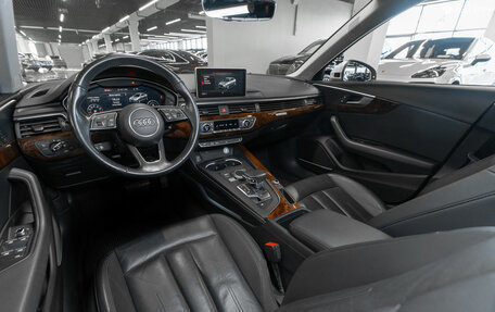 Audi A4, 2018 год, 2 450 000 рублей, 8 фотография