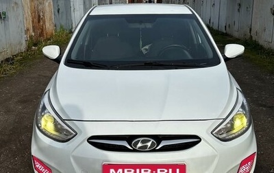 Hyundai Solaris II рестайлинг, 2013 год, 780 000 рублей, 1 фотография