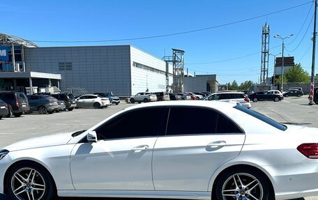 Mercedes-Benz E-Класс, 2013 год, 1 750 000 рублей, 12 фотография