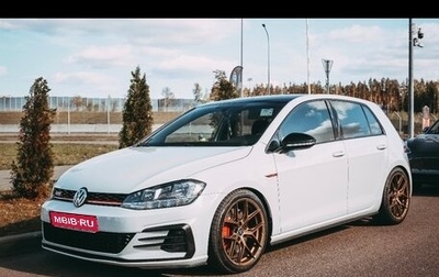 Volkswagen Golf GTI VII, 2020 год, 2 800 000 рублей, 1 фотография