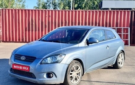 KIA cee'd I рестайлинг, 2008 год, 590 000 рублей, 1 фотография