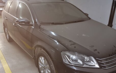 Volkswagen Passat B7, 2013 год, 2 500 000 рублей, 1 фотография