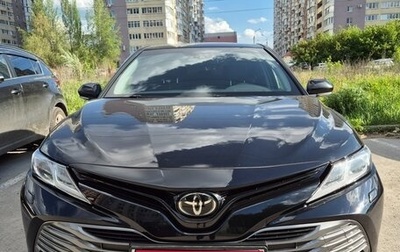 Toyota Camry, 2020 год, 3 290 000 рублей, 1 фотография