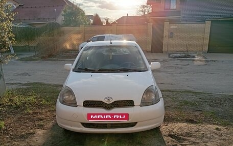 Toyota Yaris I рестайлинг, 2002 год, 250 000 рублей, 1 фотография