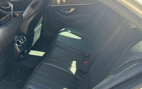 Mercedes-Benz E-Класс, 2016 год, 2 650 000 рублей, 7 фотография