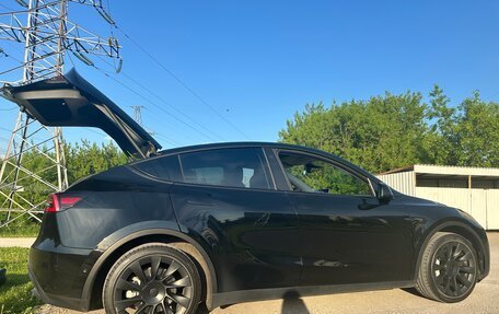 Tesla Model Y I, 2021 год, 3 786 000 рублей, 3 фотография