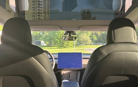Tesla Model Y I, 2021 год, 3 786 000 рублей, 23 фотография