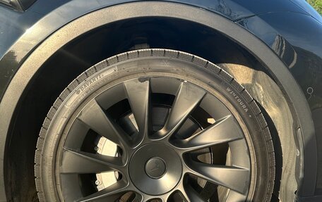 Tesla Model Y I, 2021 год, 3 786 000 рублей, 24 фотография