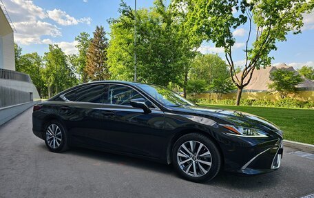 Lexus ES VII, 2019 год, 3 490 000 рублей, 6 фотография