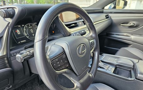 Lexus ES VII, 2019 год, 3 490 000 рублей, 17 фотография