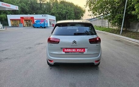 Citroen C4 Picasso II рестайлинг, 2018 год, 1 950 000 рублей, 4 фотография