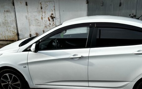 Hyundai Solaris II рестайлинг, 2013 год, 780 000 рублей, 2 фотография