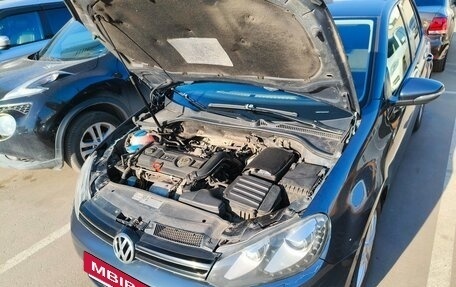 Volkswagen Golf VI, 2011 год, 800 000 рублей, 11 фотография