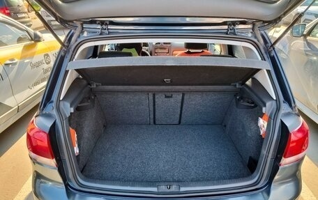 Volkswagen Golf VI, 2011 год, 800 000 рублей, 12 фотография