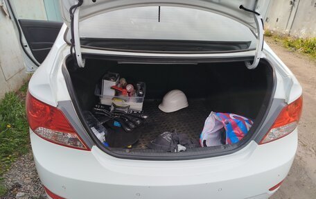 Hyundai Solaris II рестайлинг, 2013 год, 780 000 рублей, 8 фотография