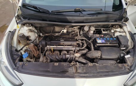 Hyundai Solaris II рестайлинг, 2013 год, 780 000 рублей, 9 фотография