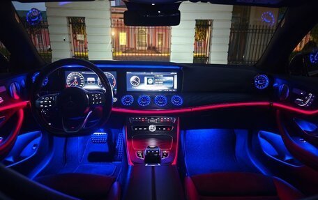 Mercedes-Benz E-Класс, 2019 год, 3 400 000 рублей, 13 фотография
