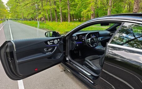 Mercedes-Benz E-Класс, 2019 год, 3 400 000 рублей, 15 фотография