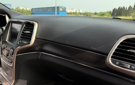 Jeep Grand Cherokee, 2014 год, 2 900 000 рублей, 14 фотография