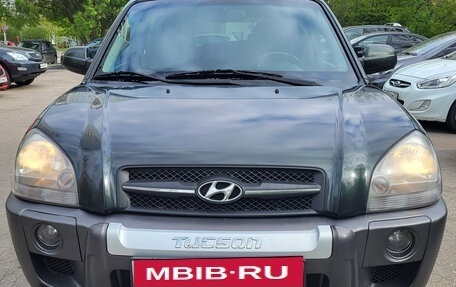 Hyundai Tucson III, 2008 год, 1 050 000 рублей, 2 фотография