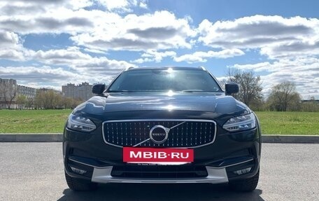 Volvo V90 Cross Country I рестайлинг, 2020 год, 3 499 999 рублей, 2 фотография