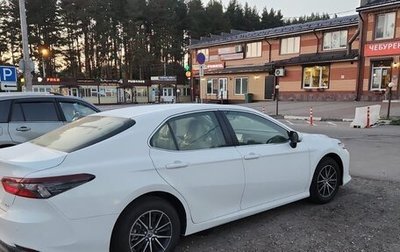 Toyota Camry, 2023 год, 3 800 000 рублей, 1 фотография
