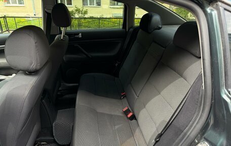 Volkswagen Passat B5+ рестайлинг, 2004 год, 435 000 рублей, 11 фотография