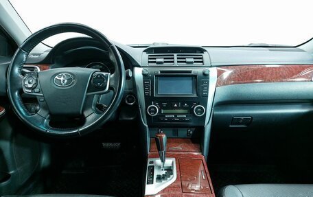 Toyota Camry, 2014 год, 1 597 000 рублей, 11 фотография