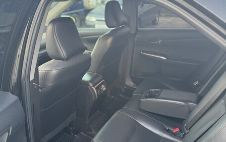Toyota Camry, 2017 год, 2 450 000 рублей, 11 фотография