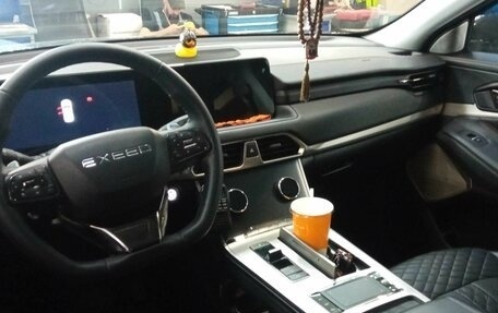 CheryExeed TXL, 2022 год, 1 870 000 рублей, 5 фотография