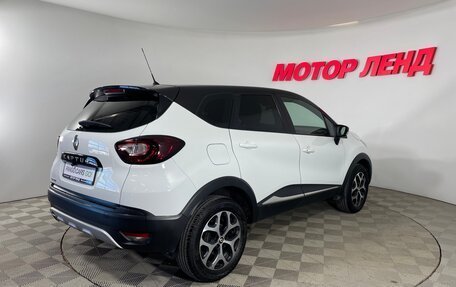 Renault Kaptur I рестайлинг, 2017 год, 1 417 000 рублей, 4 фотография