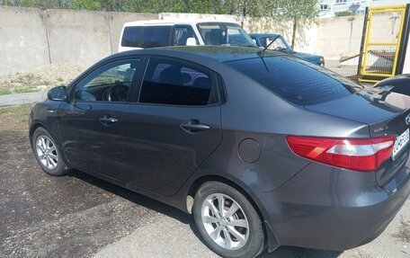 KIA Rio III рестайлинг, 2013 год, 980 000 рублей, 10 фотография