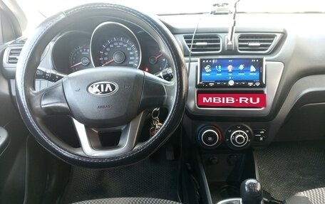 KIA Rio III рестайлинг, 2013 год, 980 000 рублей, 11 фотография