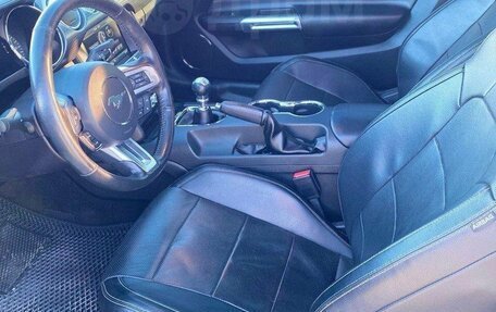 Ford Mustang VI рестайлинг, 2014 год, 2 750 000 рублей, 13 фотография