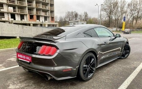 Ford Mustang VI рестайлинг, 2014 год, 2 750 000 рублей, 15 фотография