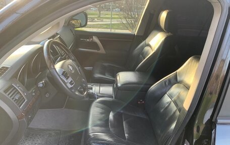 Toyota Land Cruiser 200, 2012 год, 4 300 000 рублей, 6 фотография