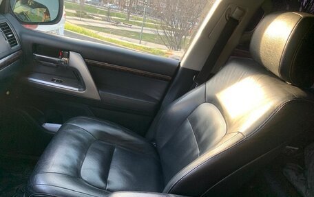 Toyota Land Cruiser 200, 2012 год, 4 300 000 рублей, 9 фотография