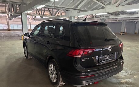 Volkswagen Tiguan II, 2019 год, 2 050 000 рублей, 4 фотография