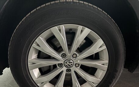 Volkswagen Tiguan II, 2019 год, 2 050 000 рублей, 11 фотография
