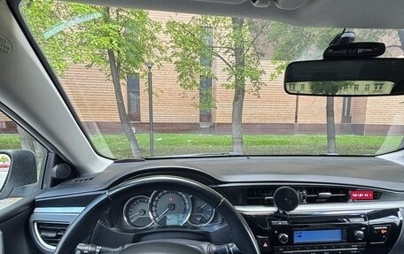 Toyota Corolla, 2013 год, 1 350 000 рублей, 2 фотография