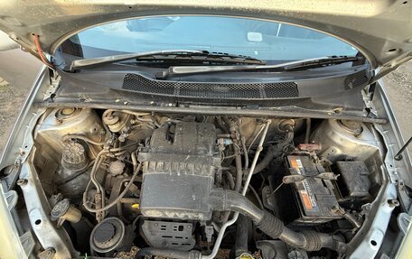 Toyota Vitz, 2003 год, 330 000 рублей, 26 фотография