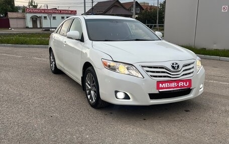 Toyota Camry, 2010 год, 1 110 000 рублей, 2 фотография